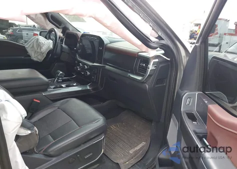 2023 Ford F-150 Lariat из США, поврежденный, VIN 1FTFW1ED8PFB63237